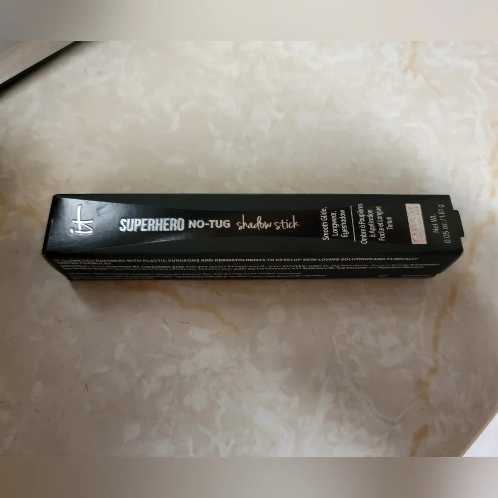 IT Cosmetics Superhero No-Tug Waterproof Eyeshadow Stick -Mighty Mauve